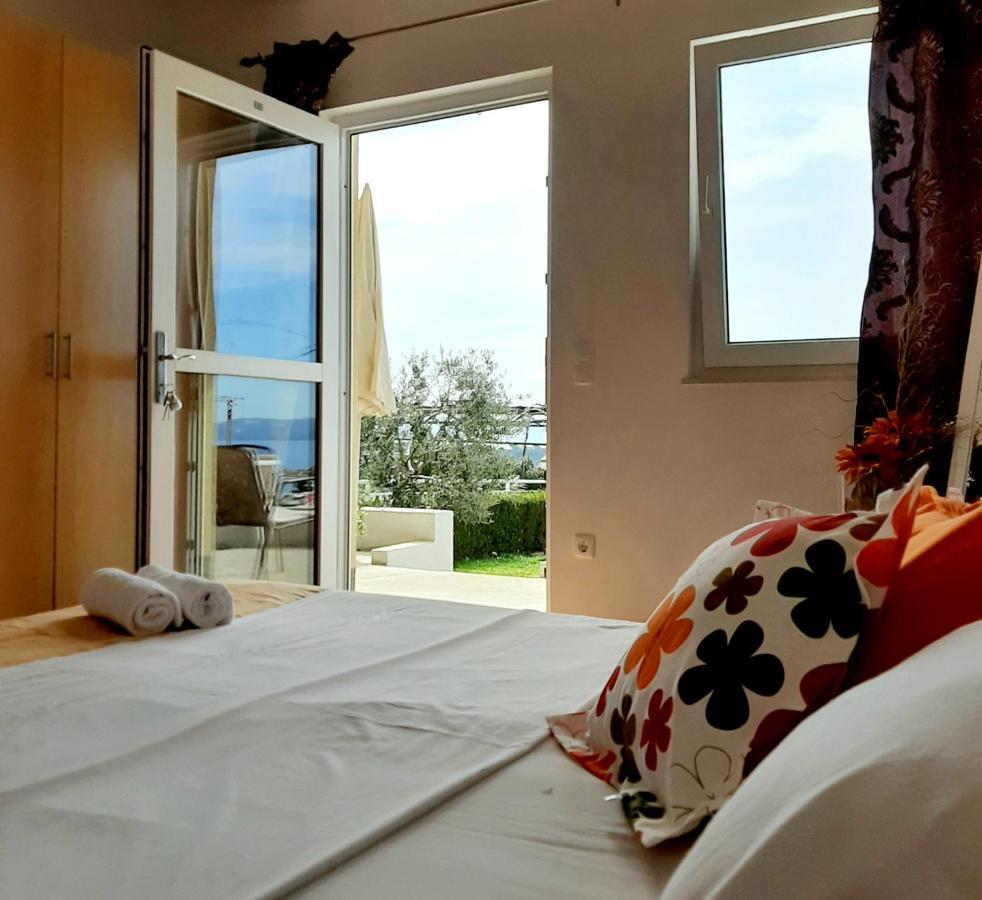 Apartments Akmadzic Makarska Eksteriør billede