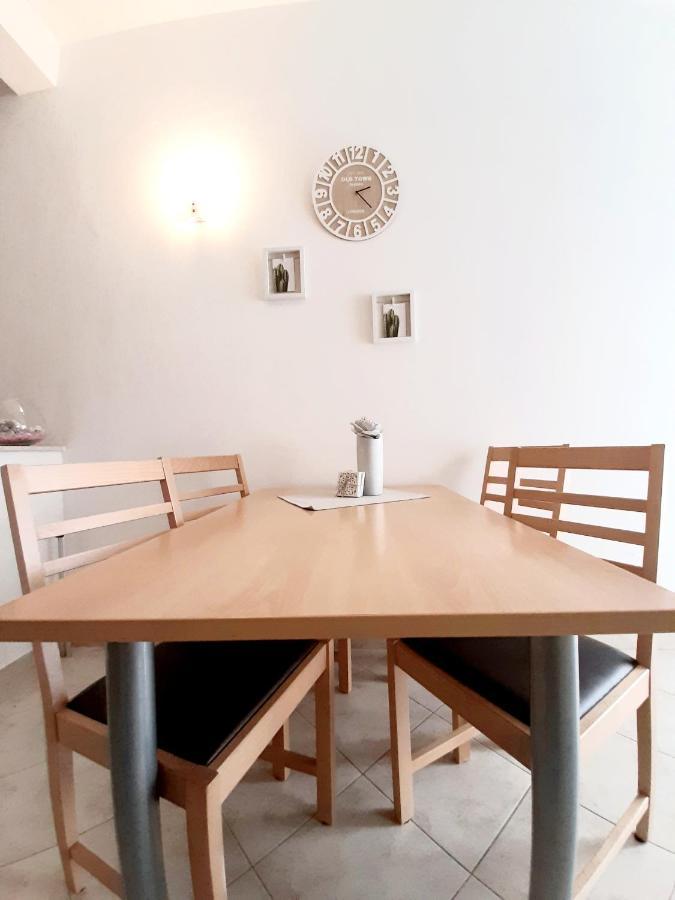 Apartments Akmadzic Makarska Eksteriør billede